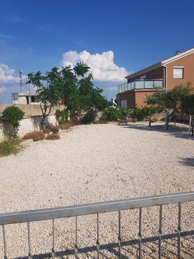 Apartment Simpatico Vir Exterior foto